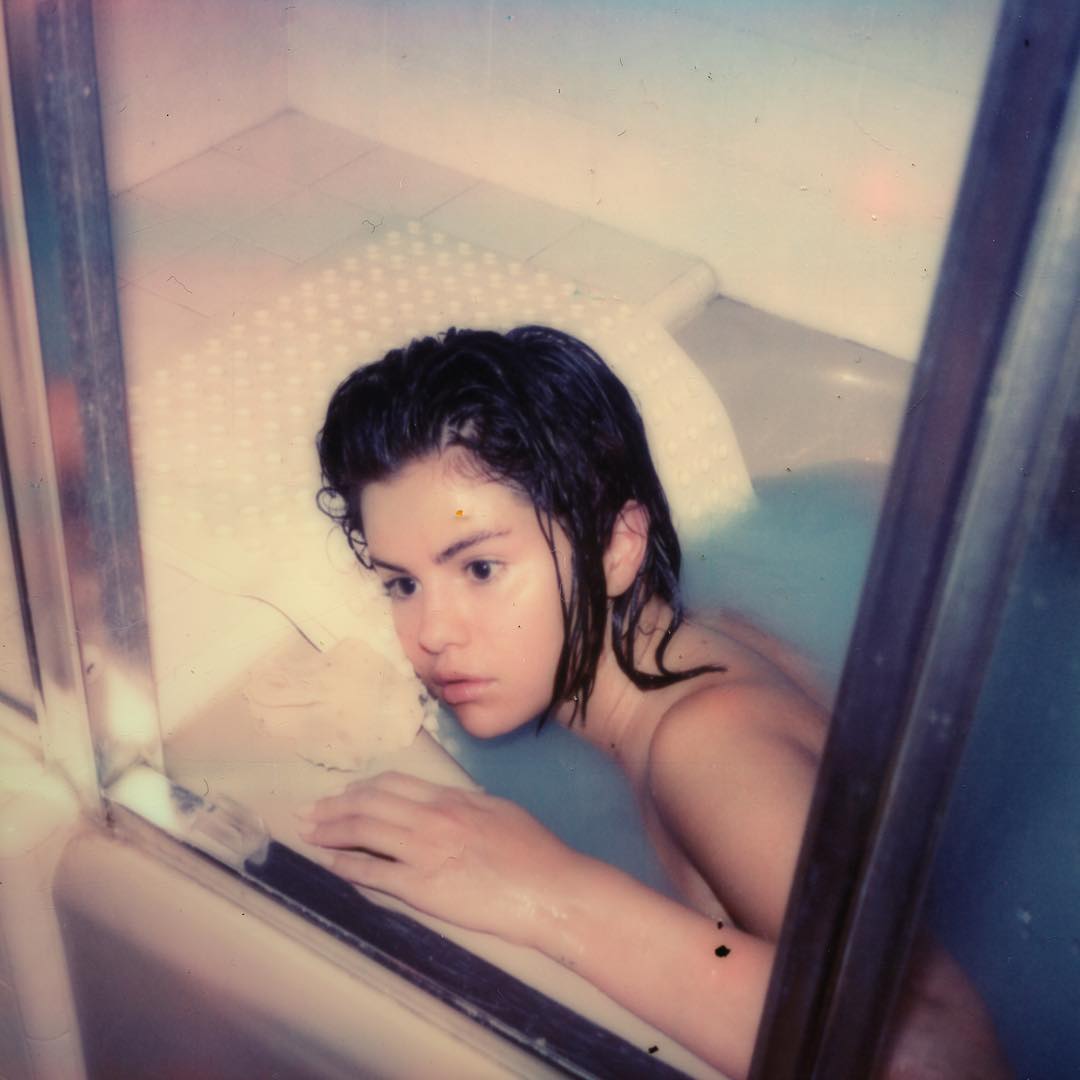 Selena Gomez. Foto:: Reprodução/Instagram (@petracollins)