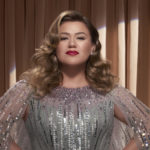 Kelly Clarkson. Foto: Reprodução / Twitter (@kellyclarkson)