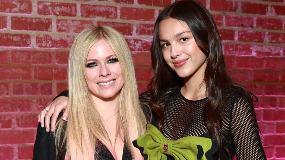 Avril Lavigne e Olivia Rodrigo. Foto: Reprodução / Instagram (@variety)