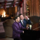 Michael Bublé e Jimmy Fallon soltam a voz juntos. Crédito: Divulgação
